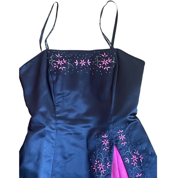 Y2K Morgan & Co Black and Hot Pink Floral Embroidered Formal Dress - Picture 1 of 8